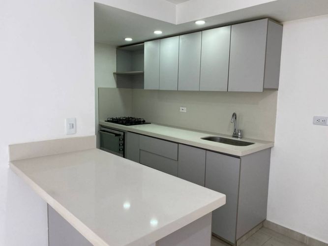 Apartamento en Arriendo en Maria Auxiliadora, Sabaneta - Miniatura 4
