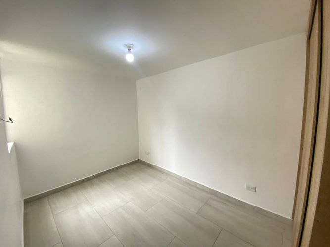 Apartamento en Arriendo en Maria Auxiliadora, Sabaneta - Miniatura 17