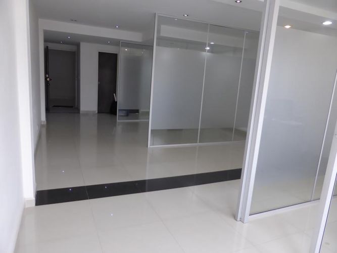 Oficina en  Arriendo en Santa Barbara, Bogotá - Miniatura 16