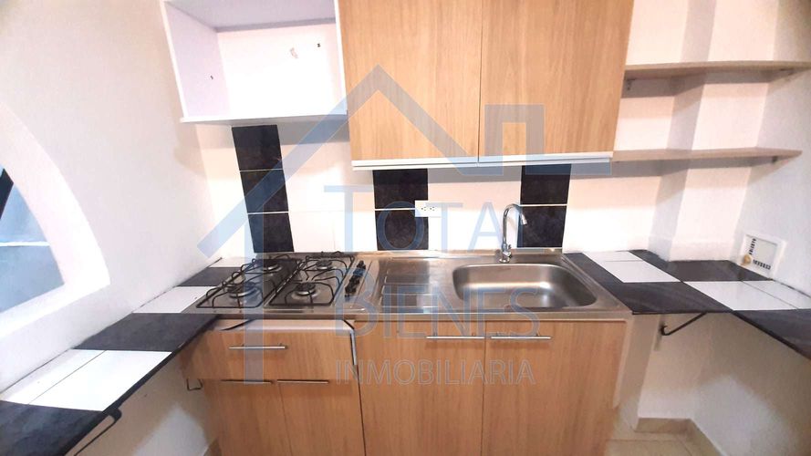 Casa en Arriendo en Belen Las Playas, Medellín - Miniatura 2