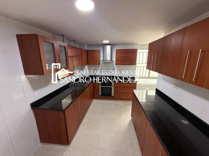 Apartamento en Venta en El tejar, Bucaramanga - Miniatura 4