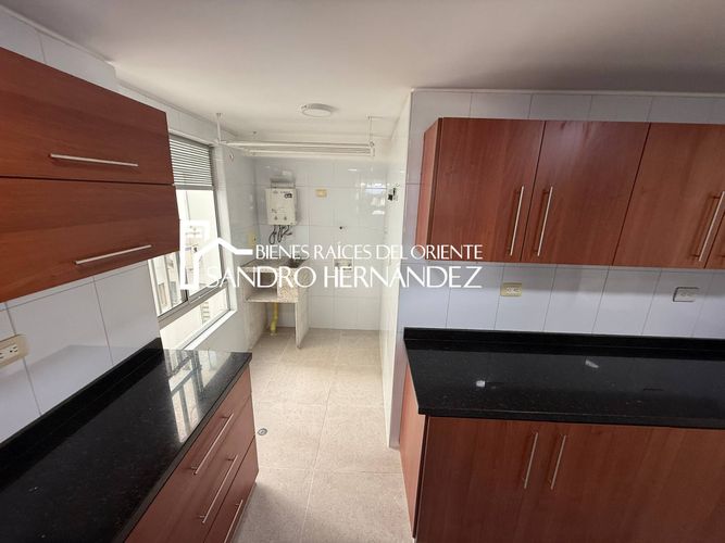 Apartamento en Venta en El tejar, Bucaramanga - Miniatura 5