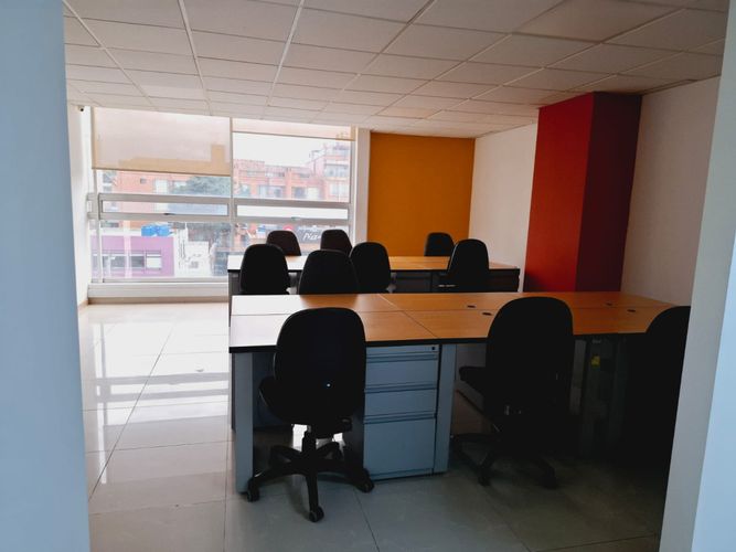 Edificio en Arriendo en Santa barbara occidental, Bogotá - Imagen 1