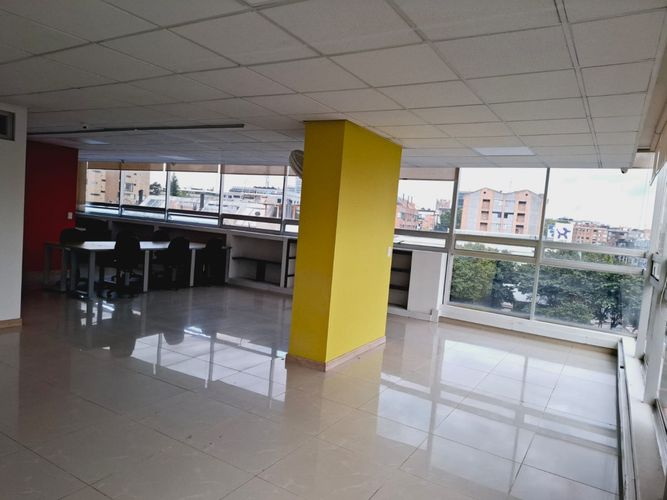 Edificio en Arriendo en Santa barbara occidental, Bogotá - Miniatura 9