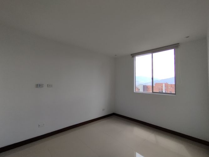 Apartaestudio en  Arriendo en Loma del Esmeraldal, Envigado - Miniatura 9