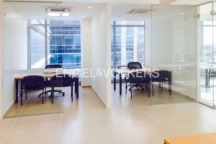 Oficina en  Venta en Santa Barbara, Bogotá - Miniatura 2