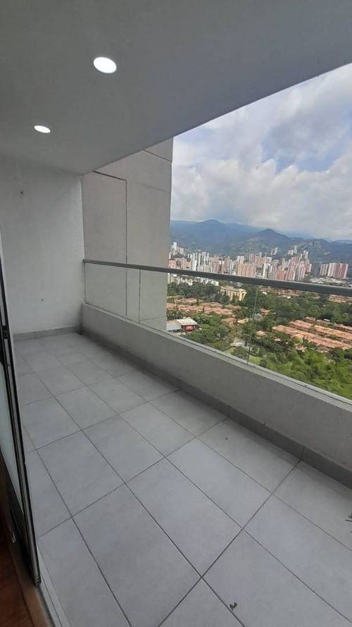 Apartamento en Arriendo en Suramérica, Itaguí - Miniatura 2