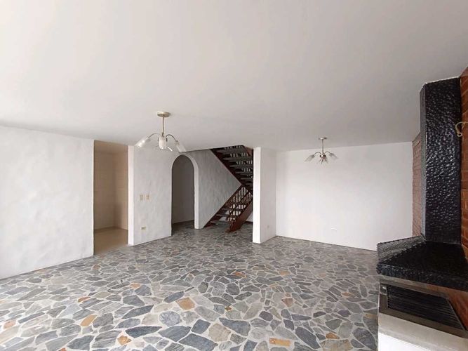 Casa en Arriendo en La Camelia, Manizales - Miniatura 3