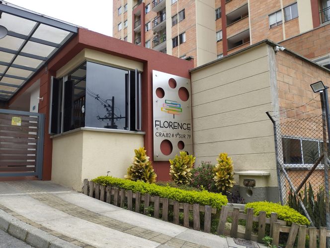 Apartamento en Arriendo en Rodeo Alto, Medellín - Miniatura 4