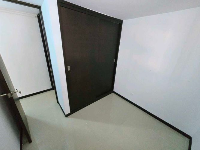 Apartamento en Arriendo en Rodeo Alto, Medellín - Miniatura 12
