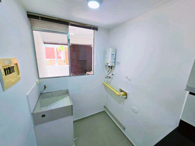Apartamento en Arriendo en Rodeo Alto, Medellín - Miniatura 19