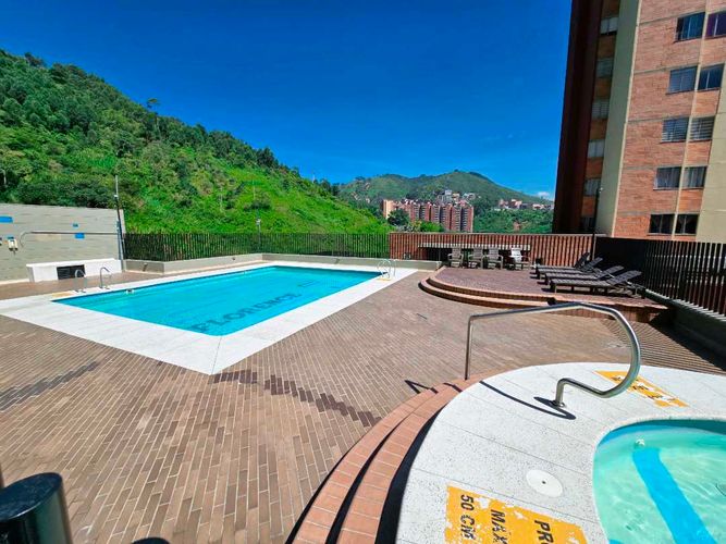 Apartamento en Arriendo en Rodeo Alto, Medellín - Miniatura 23