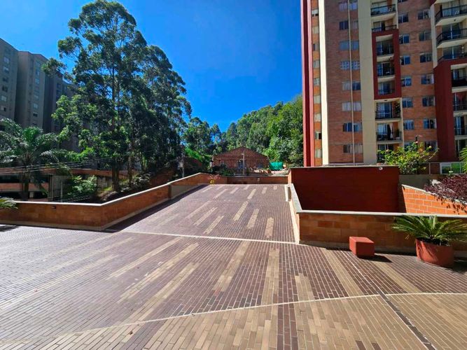 Apartamento en Arriendo en Rodeo Alto, Medellín - Miniatura 26