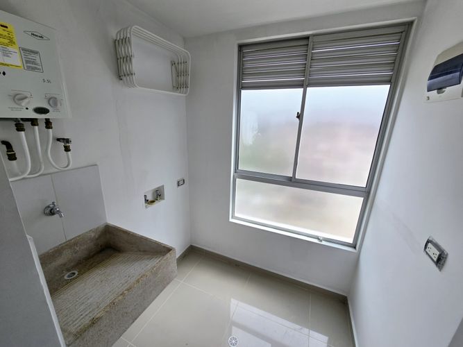 Apartamento en Arriendo en Sabaneta - Miniatura 5