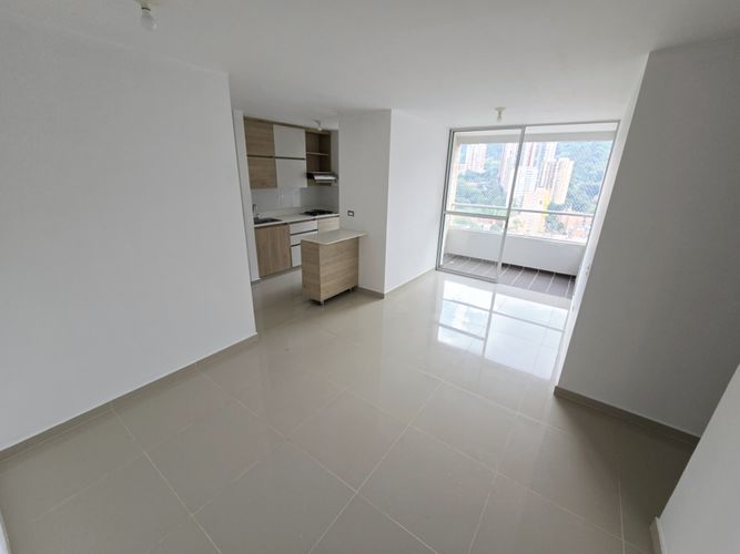 Apartamento en Arriendo en Sabaneta - Miniatura 6