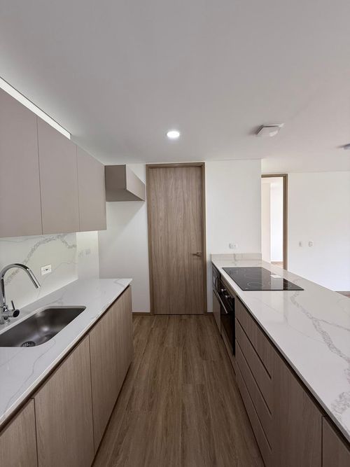 Apartamento en Arriendo en Rionegro - Miniatura 2