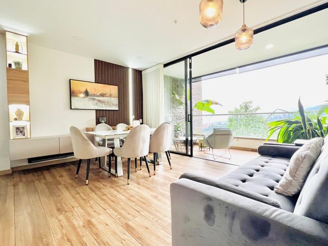 Apartamento en Venta en Loma del Escobero, Envigado - Miniatura 6