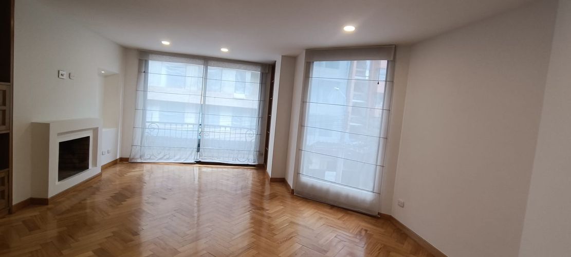 Apartamento en Arriendo en El Virrey, Bogotá - Miniatura 7