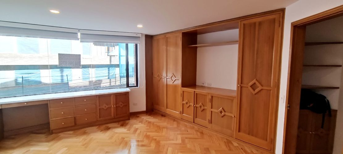 Apartamento en Arriendo en El Virrey, Bogotá - Miniatura 11