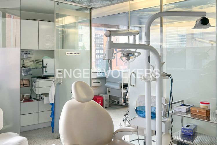 Oficina en  Venta en Santa Barbara, Bogotá - Miniatura 2