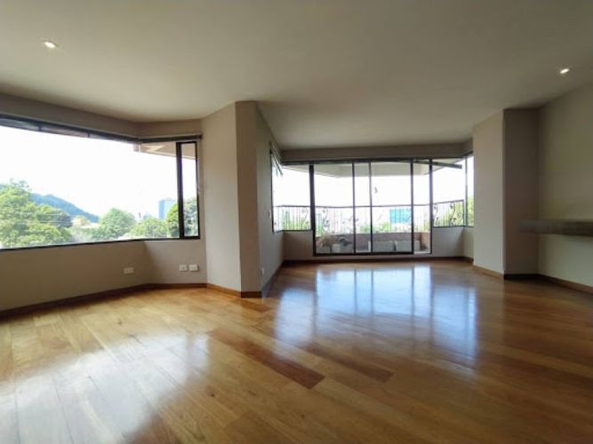 Apartamento en Arriendo en Santa barbara alta, Bogotá - Miniatura 4