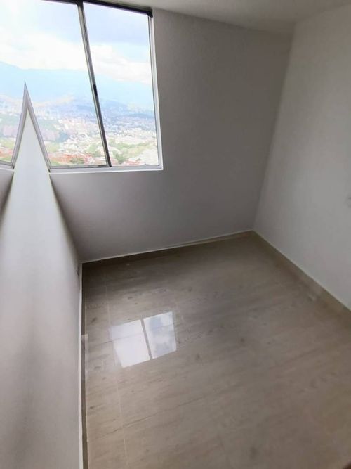 Apartamento en Arriendo en Robledo, Medellín - Miniatura 7