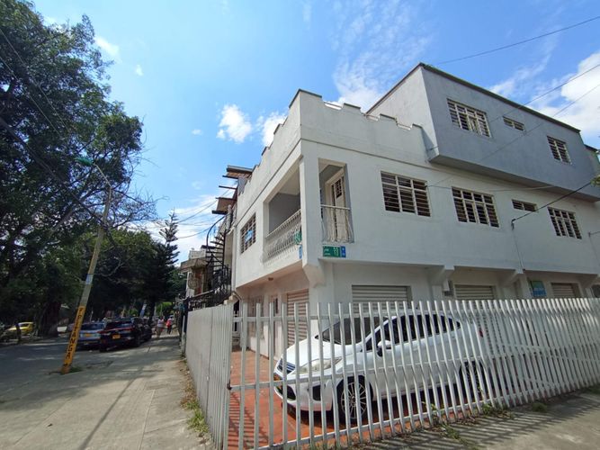 Apartaestudio en Arriendo en Urbanizacion la base (planta y talleres), Cali - Imagen 1