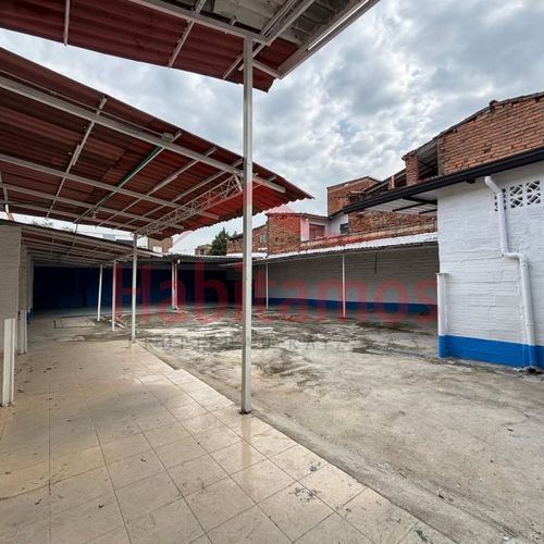 Parqueadero en  Arriendo en Calasanz, Medellín - Miniatura 6