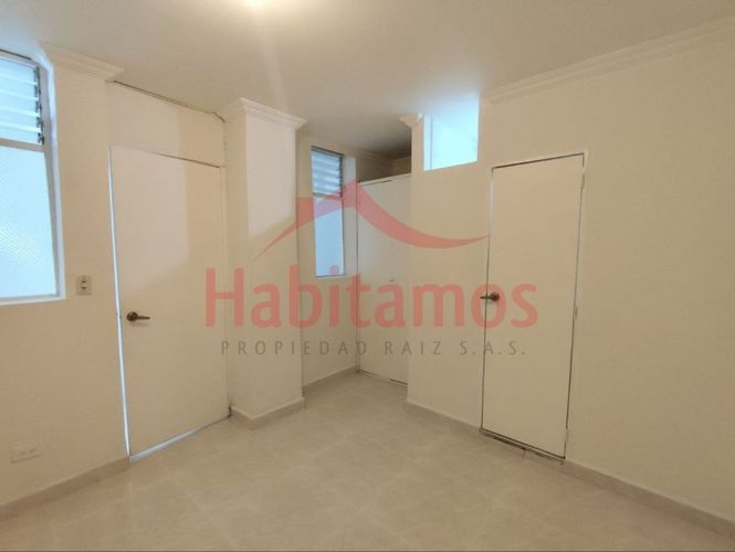 Apartamento en arriendo en Laureles, Medellín - Miniatura 11