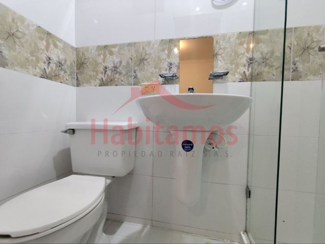 Apartamento en arriendo en Laureles, Medellín - Miniatura 12