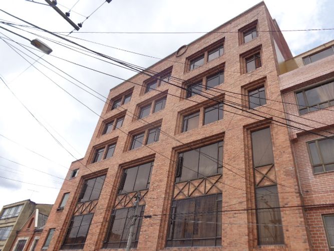 Edificio en  Venta en Quesada, Bogotá - Imagen 1