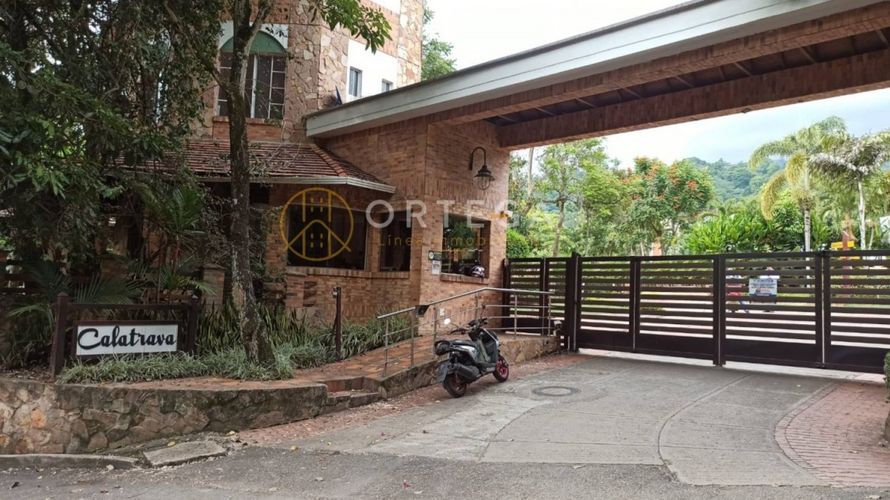 Casa en Arriendo en Menzuly, Floridablanca - Imagen 1
