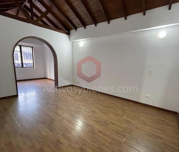 Casa en  Arriendo en Conquistadores, Medellín - Miniatura 2