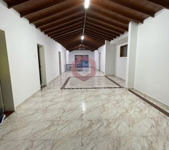 Casa en  Arriendo en Conquistadores, Medellín - Miniatura 3