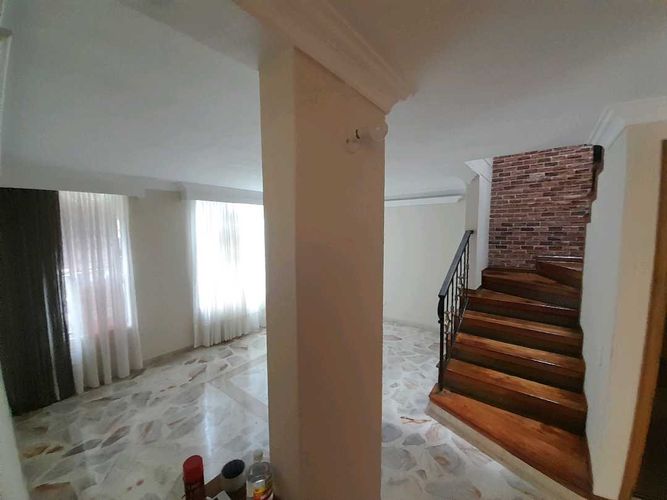 Casa en Arriendo en Loma del Escobero, Envigado - Miniatura 3