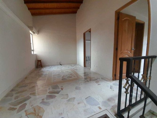 Casa en Arriendo en Loma del Escobero, Envigado - Miniatura 12