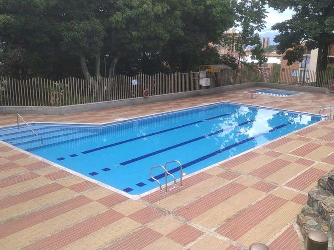 Casa en Arriendo en Loma del Escobero, Envigado - Miniatura 24