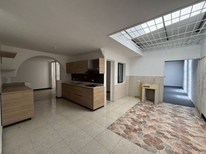 Casa en Arriendo en Simon bolivar, Medellín - Miniatura 2