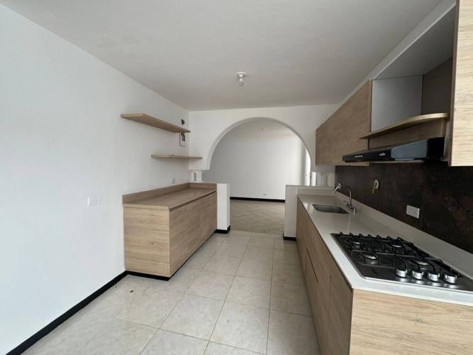 Casa en Arriendo en Simon bolivar, Medellín - Miniatura 3