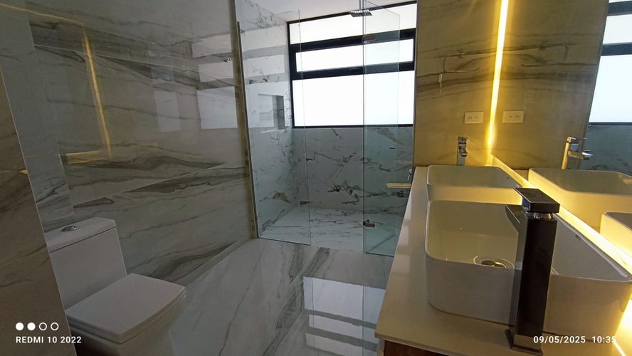Apartamento en Arriendo en El Poblado, Medellín - Miniatura 9