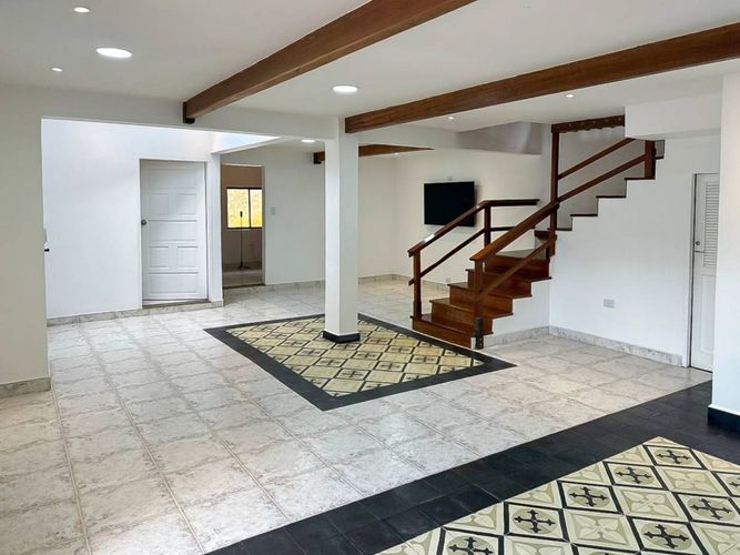 Finca en Arriendo en Santa Elena, Rionegro - Miniatura 3