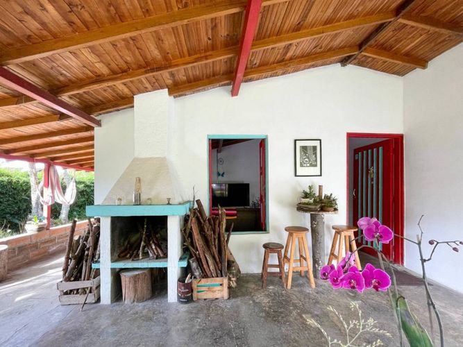 Finca en Arriendo en Santa Elena, Medellín - Miniatura 2