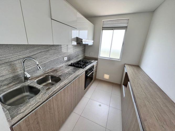 Apartamento en  Arriendo en Cañaveral, Floridablanca - Miniatura 3