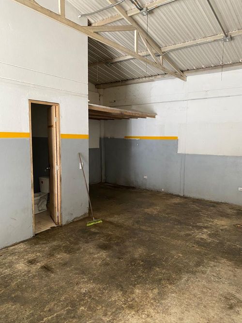Local en Arriendo en Belén Los Alpes, Medellín - Miniatura 3