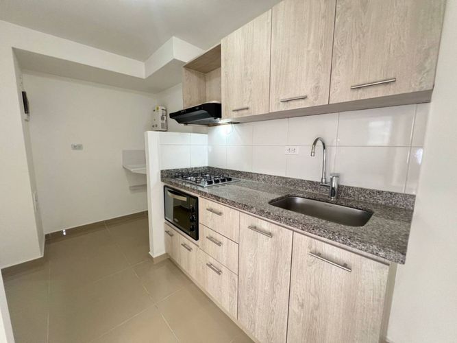 Apartamento en Arriendo en Aves Maria, Sabaneta - Miniatura 4