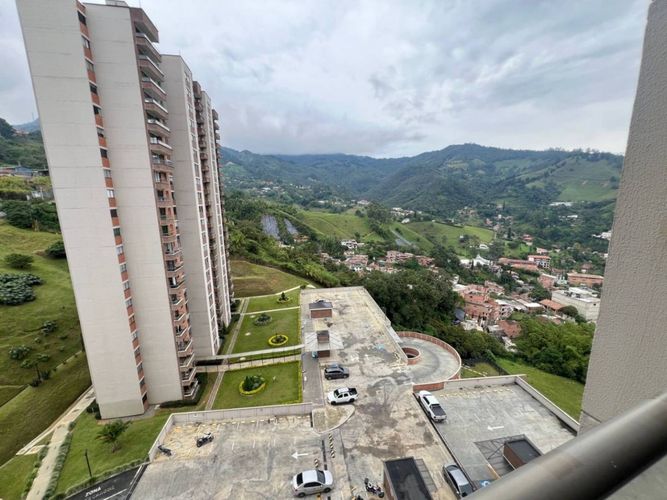 Apartamento en Arriendo en Aves Maria, Sabaneta - Miniatura 6