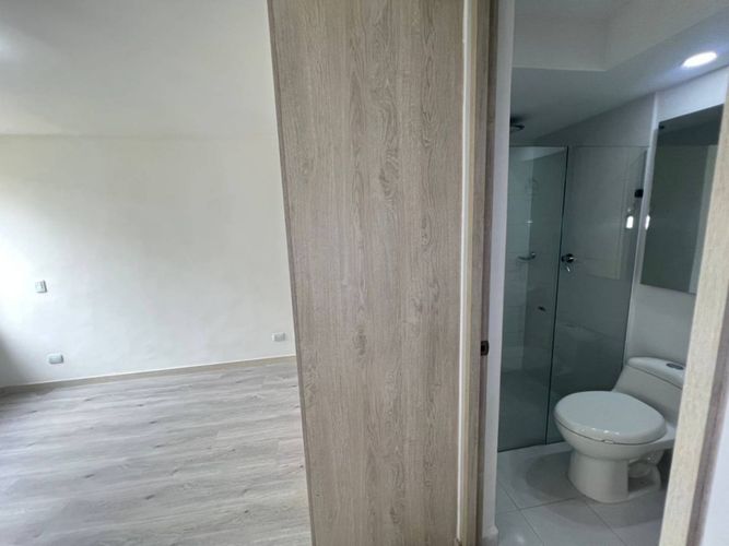 Apartamento en Arriendo en Aves Maria, Sabaneta - Miniatura 8