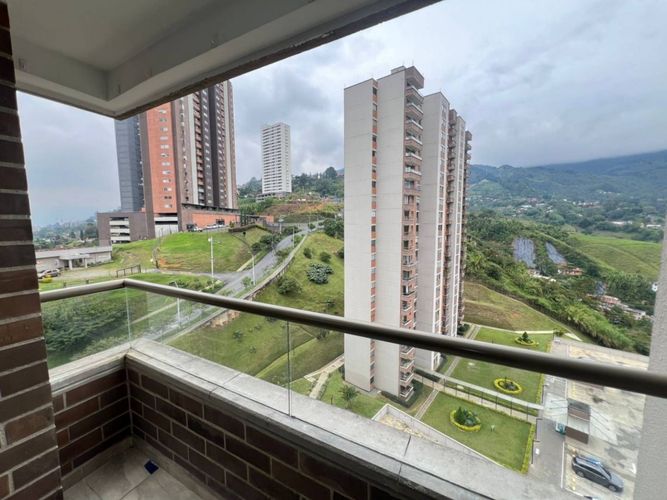 Apartamento en Arriendo en Aves Maria, Sabaneta - Miniatura 13