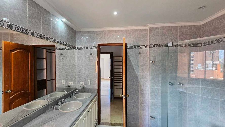 Apartamento en Venta en Laureles, Medellín - Miniatura 25