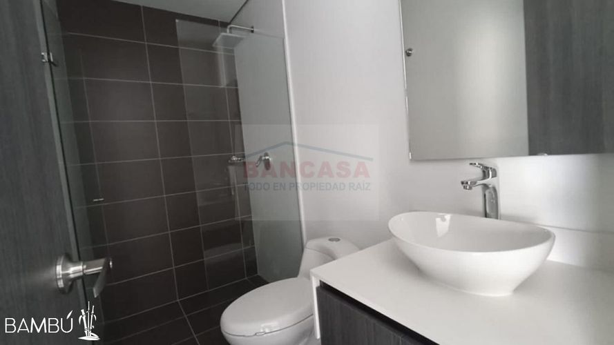 Apartaestudio en Arriendo en Ciudad del Río, Medellín - Miniatura 9
